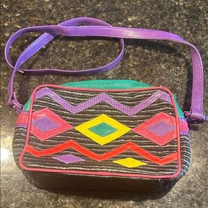 80s vibe purse